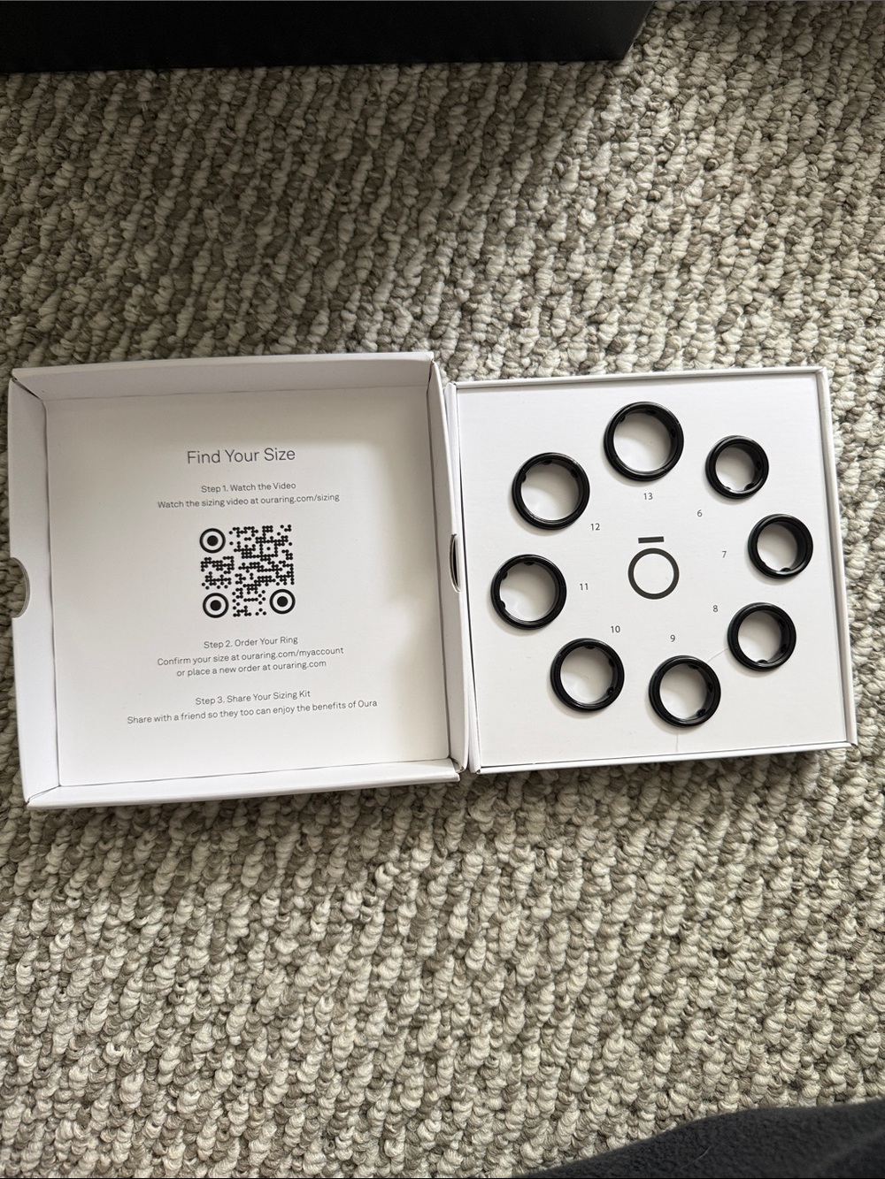 Oura Black Ring Sizer Set with Numbered Tray